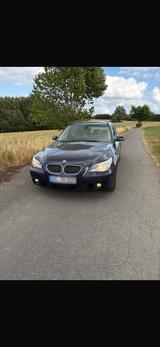 BMW E61 525i - BMW 525: E61