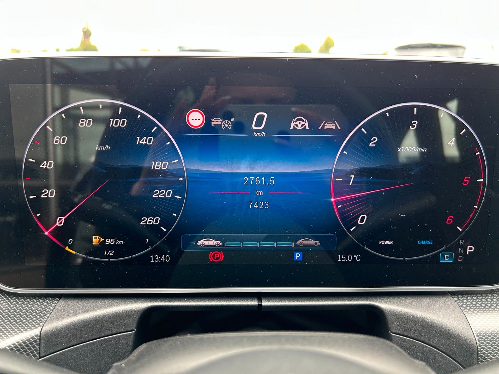 Fahrzeugabbildung Mercedes-Benz C 220 AVANTGARDE+DIS+HUD+360°+DAB+MEMORY+SPUR