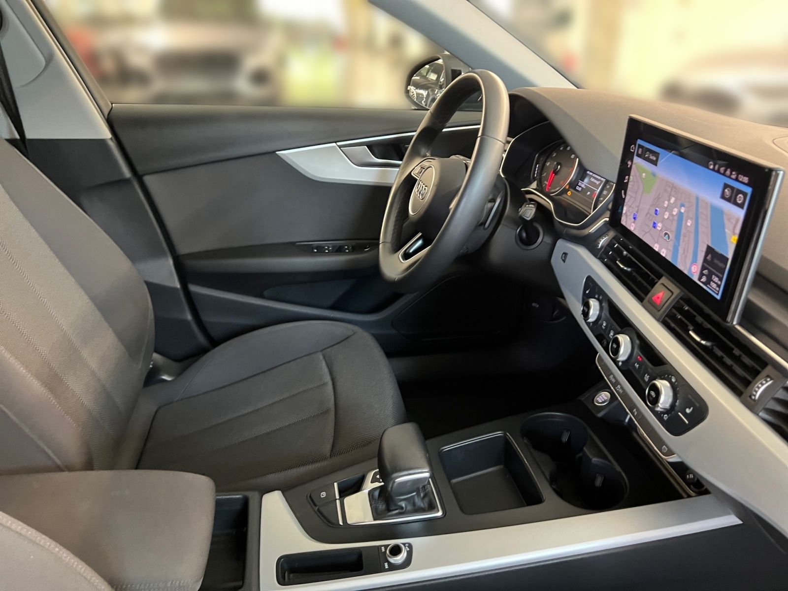 Audi A4 - Bild 13