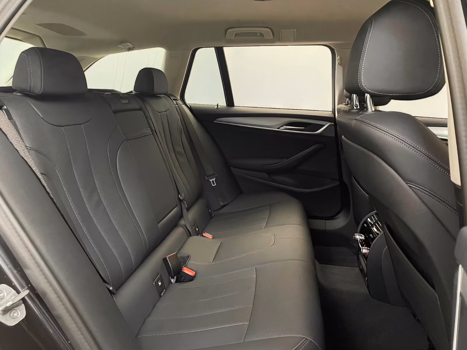 BMW 520 d T xDrive BUSINESS*WIDE*LED*RÜCKKAM*4 ZONEN, миниатюра 17