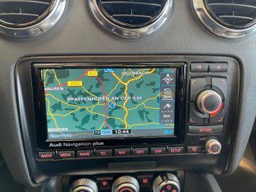 Audi TT Roadster 2.0 TDI quattro *1.HAND*BI-XEN*BOSE*