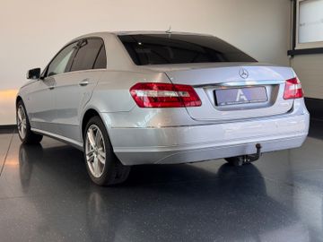 Mercedes E 200 - 7