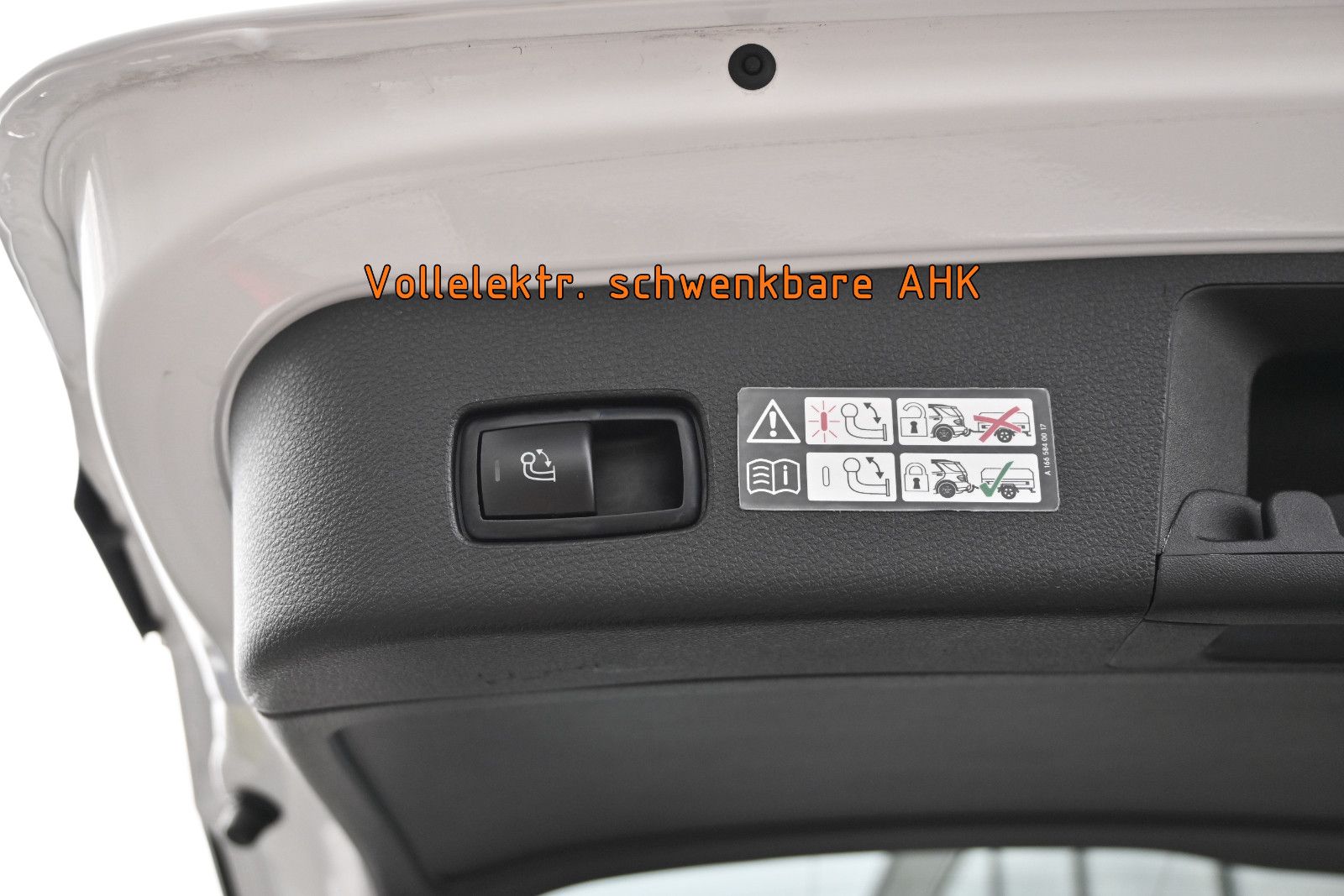 Fahrzeugabbildung Mercedes-Benz GLE 350 d 4MAT. AMG LINE °NIGHT°AHK°ILS°360°SHD°