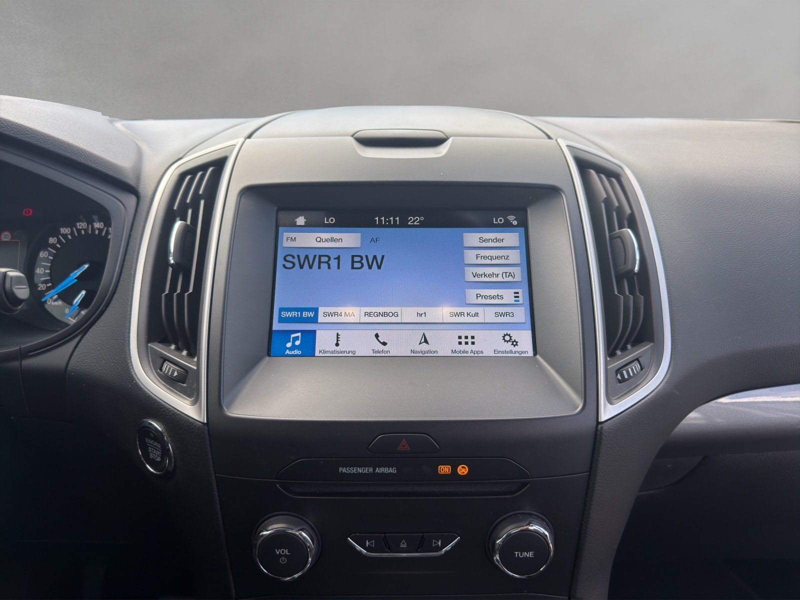 Fahrzeugabbildung Ford S-Max 1.5 Business KAMERA/TEMPOMAT/NAVI/SHZ/