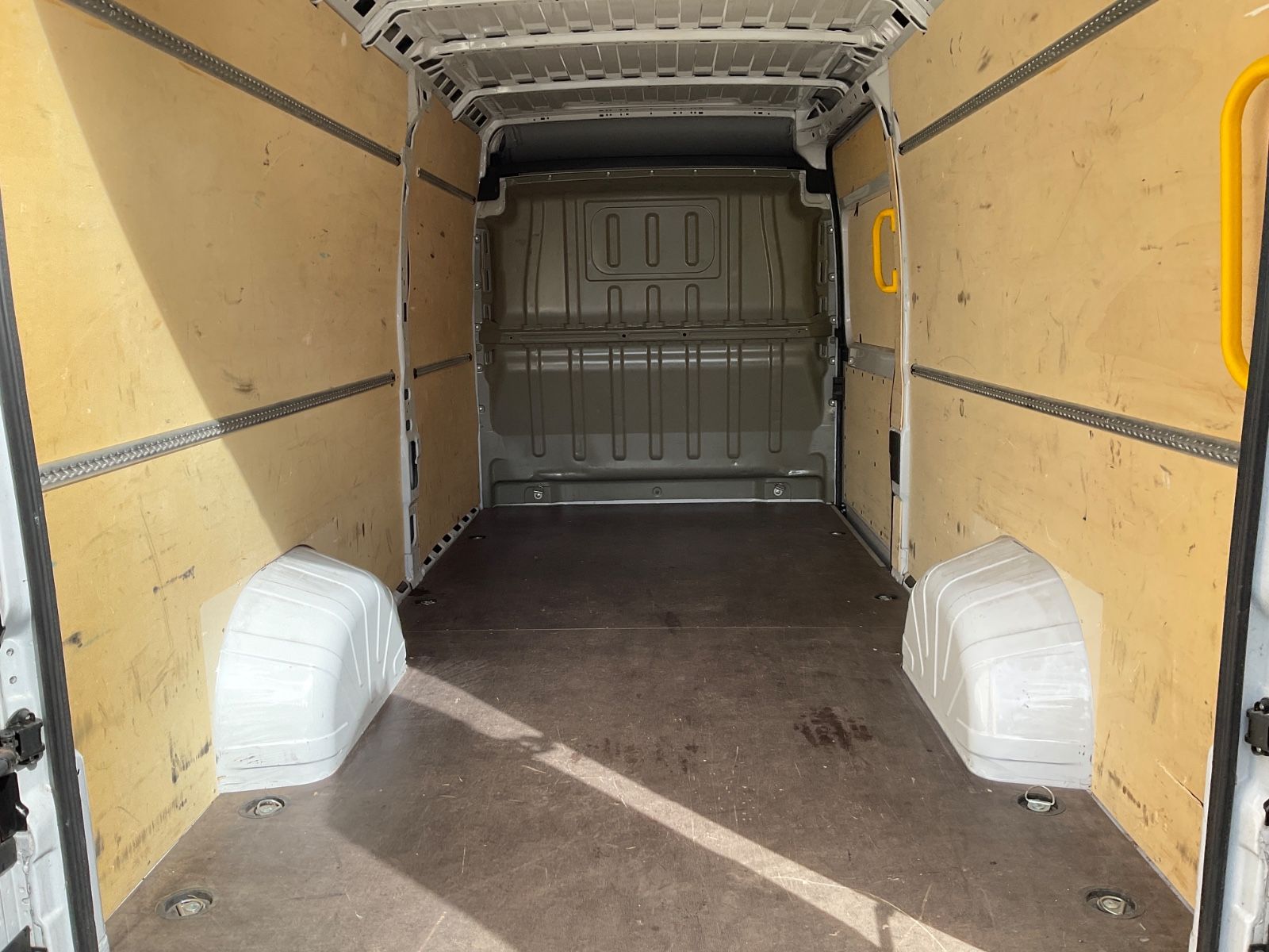 Fahrzeugabbildung Opel Movano L4H2,Sitzheizung,Bluetooth,Allwetterreife