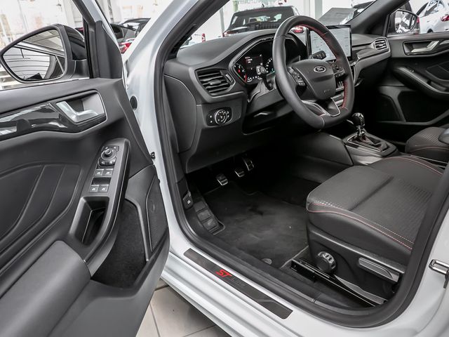 Ford Focus Turnier 1.0 EcoBoost Hybrid ST-Line LED