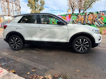 Volkswagen T-Roc - 8