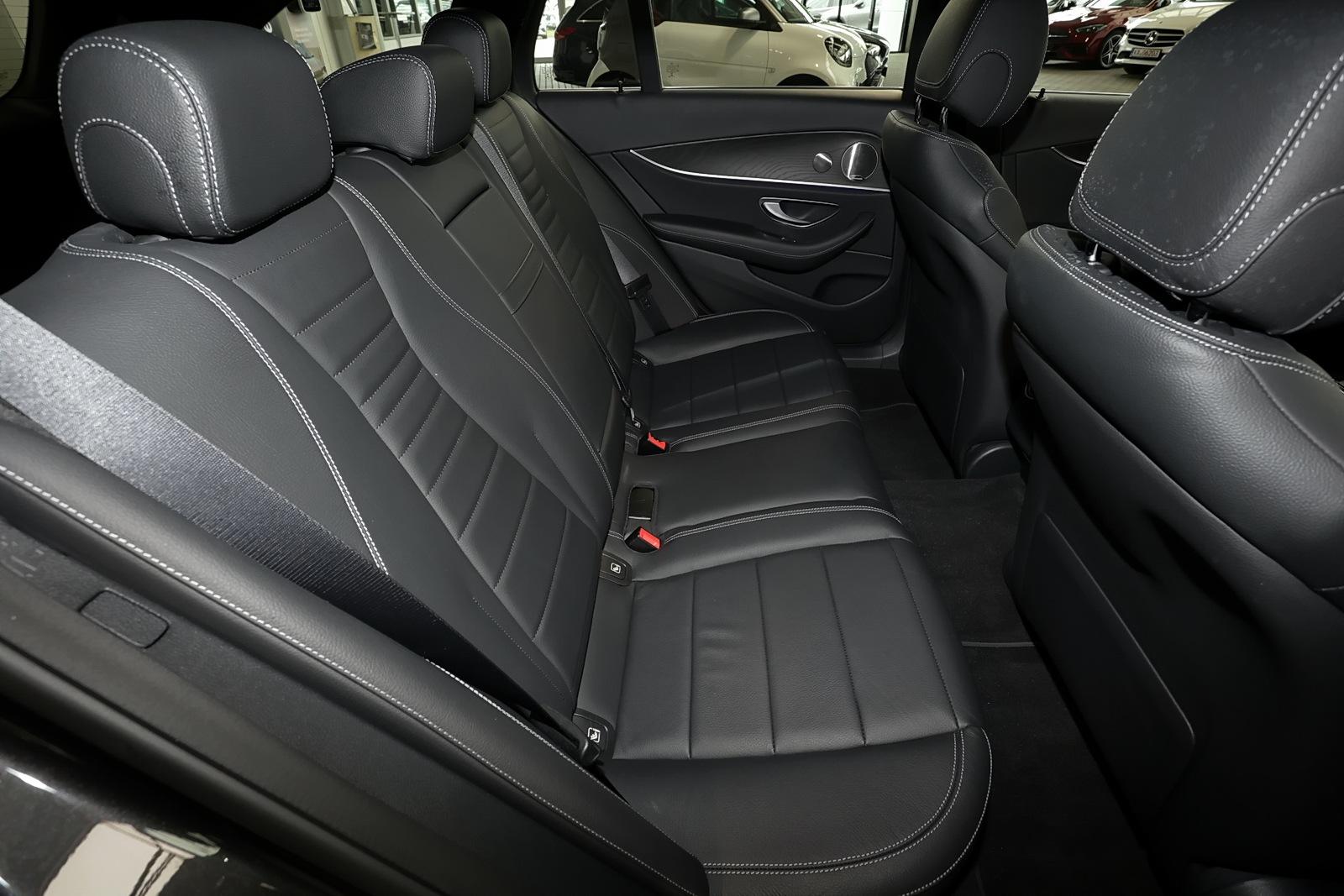 Mercedes-Benz E-Class d 4M T STANDHEIZUNG+DISTRO+MEMORY+LED+19", миниатюра 6