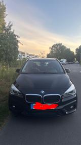BMW 216 Active Tourer 216i - - BMW 216 Active Tourer aus 2016