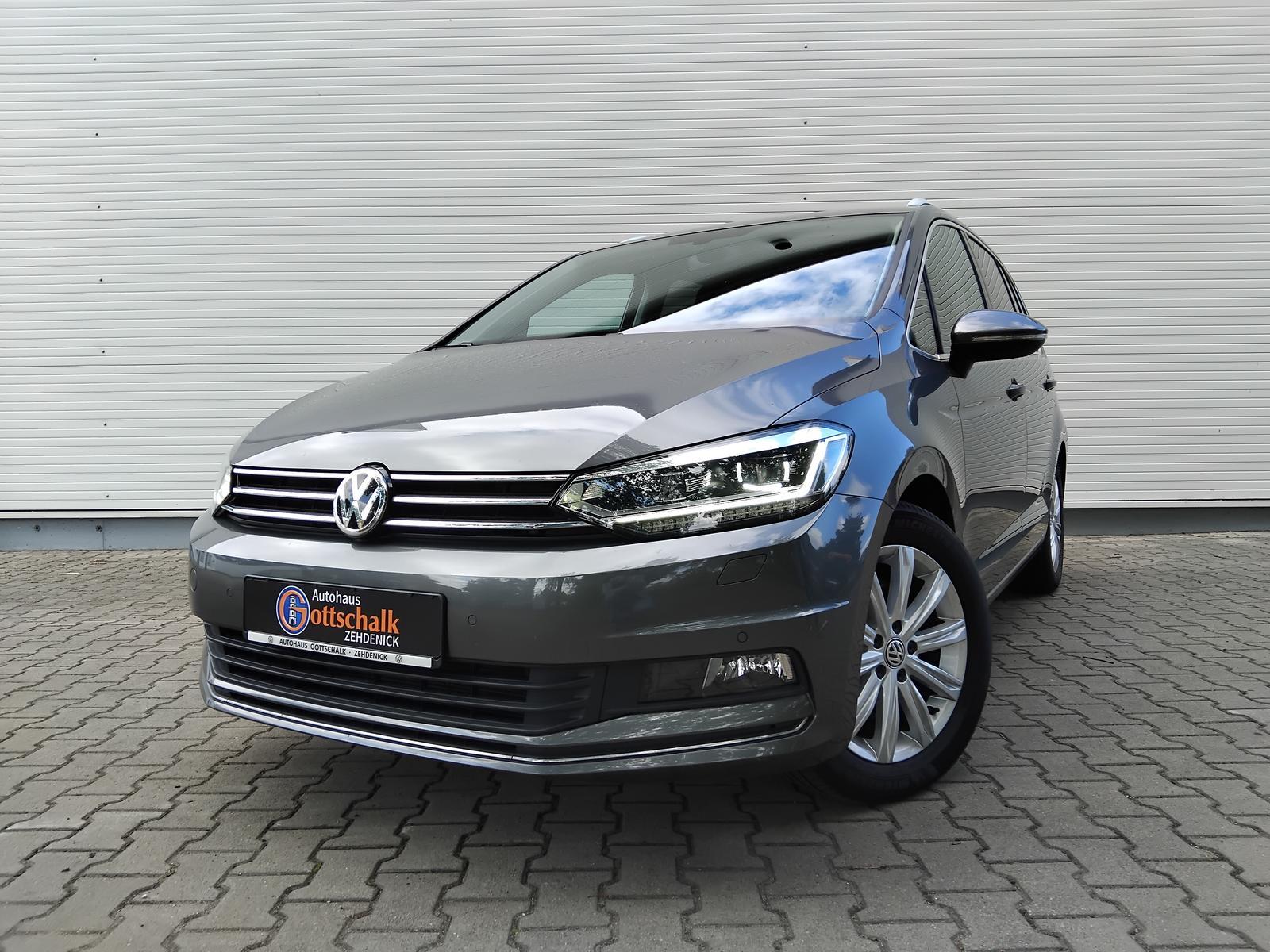 Volkswagen Touran DSG Highline 7Sitz LED AHK Navi Shz Rfk
