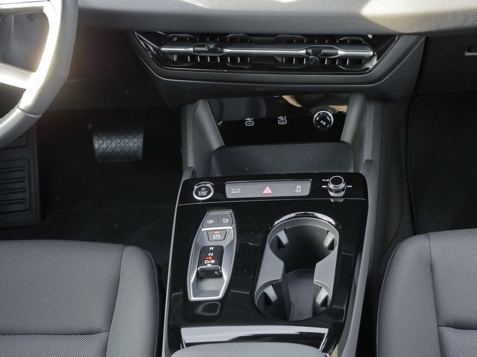 Audi Q6 e-tron - Bild 8