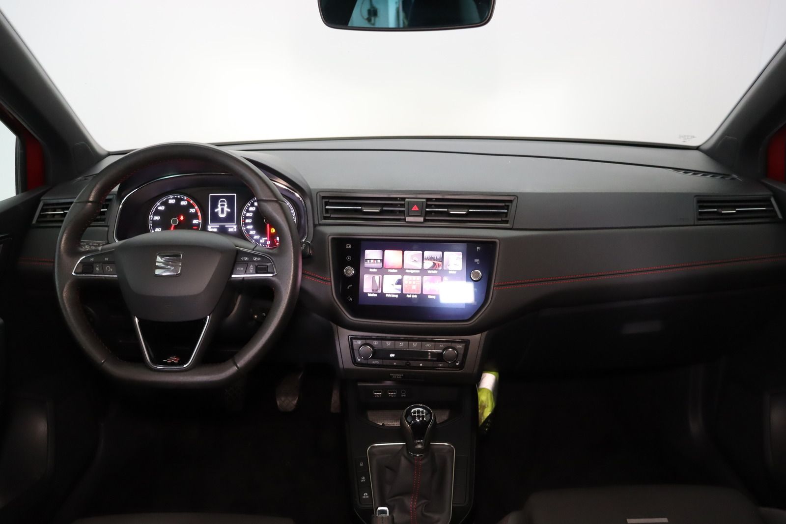 Fahrzeugabbildung SEAT Arona 1.5 FR * Klimaautomatik * Sitzhzg.