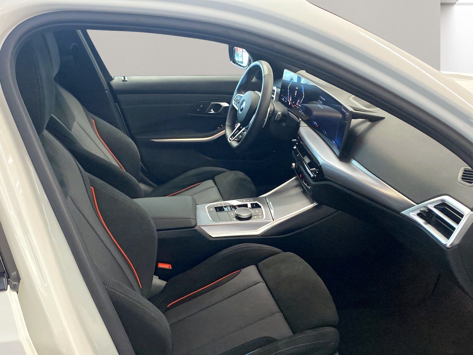 BMW 320d xDrive Limousine M Sport AHK Kamera HiFi foto 5