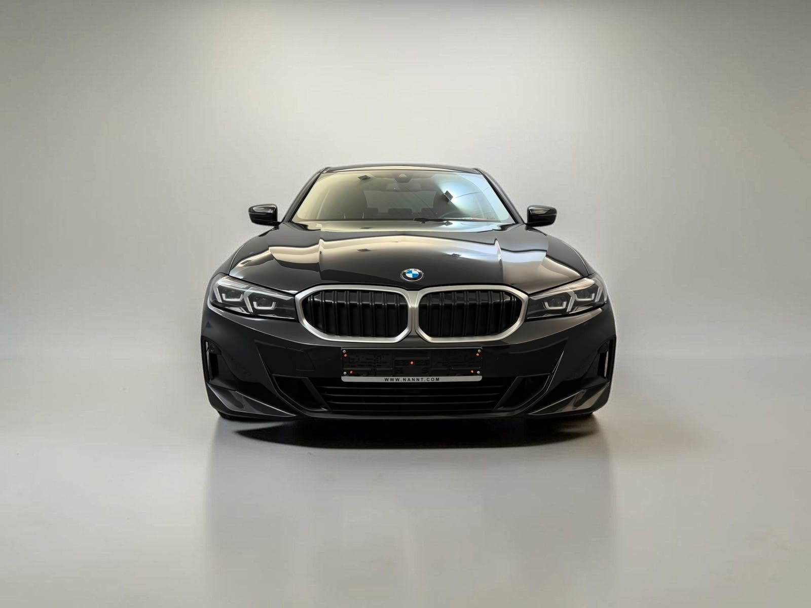 BMW 320d Limo xDrive Shadow-Line*WIDE*LED*CARPLAY imagem 2