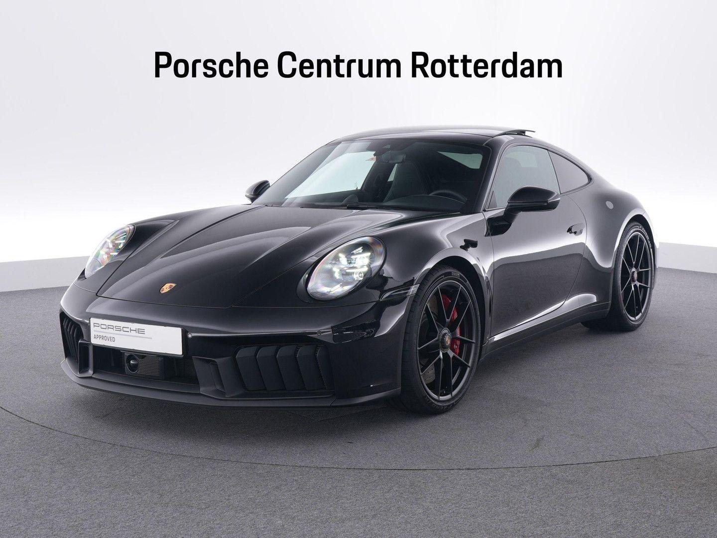 Porsche 992 Carrera 4 GTS