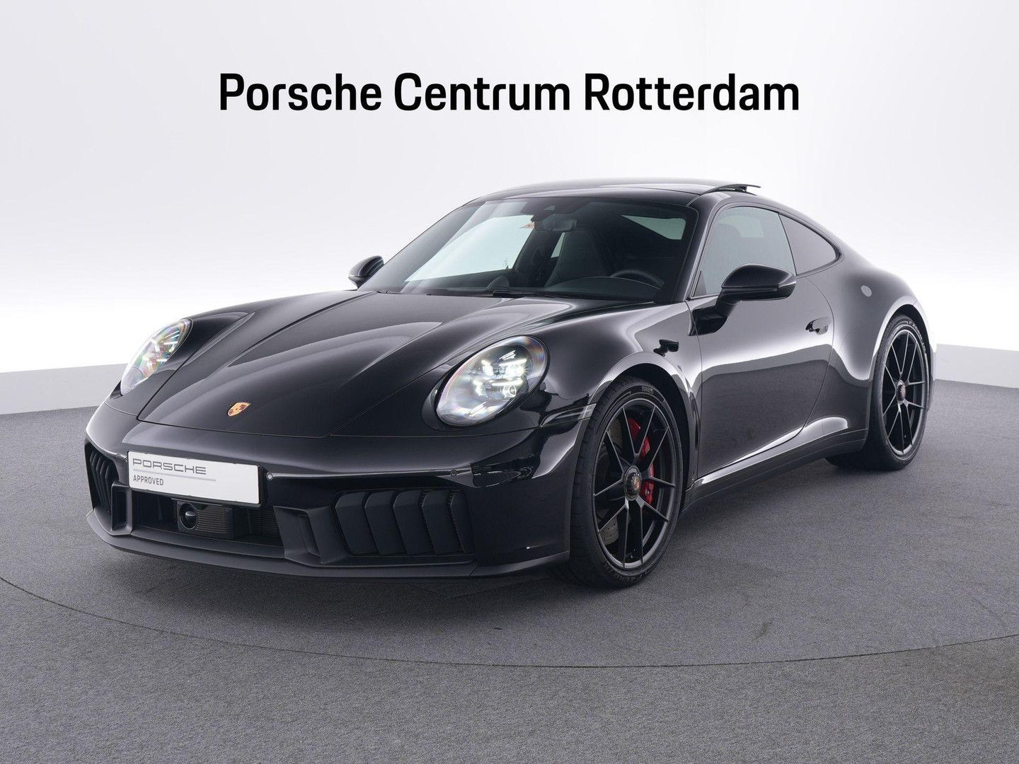 PORSCHE 992 Carrera 4 GTS