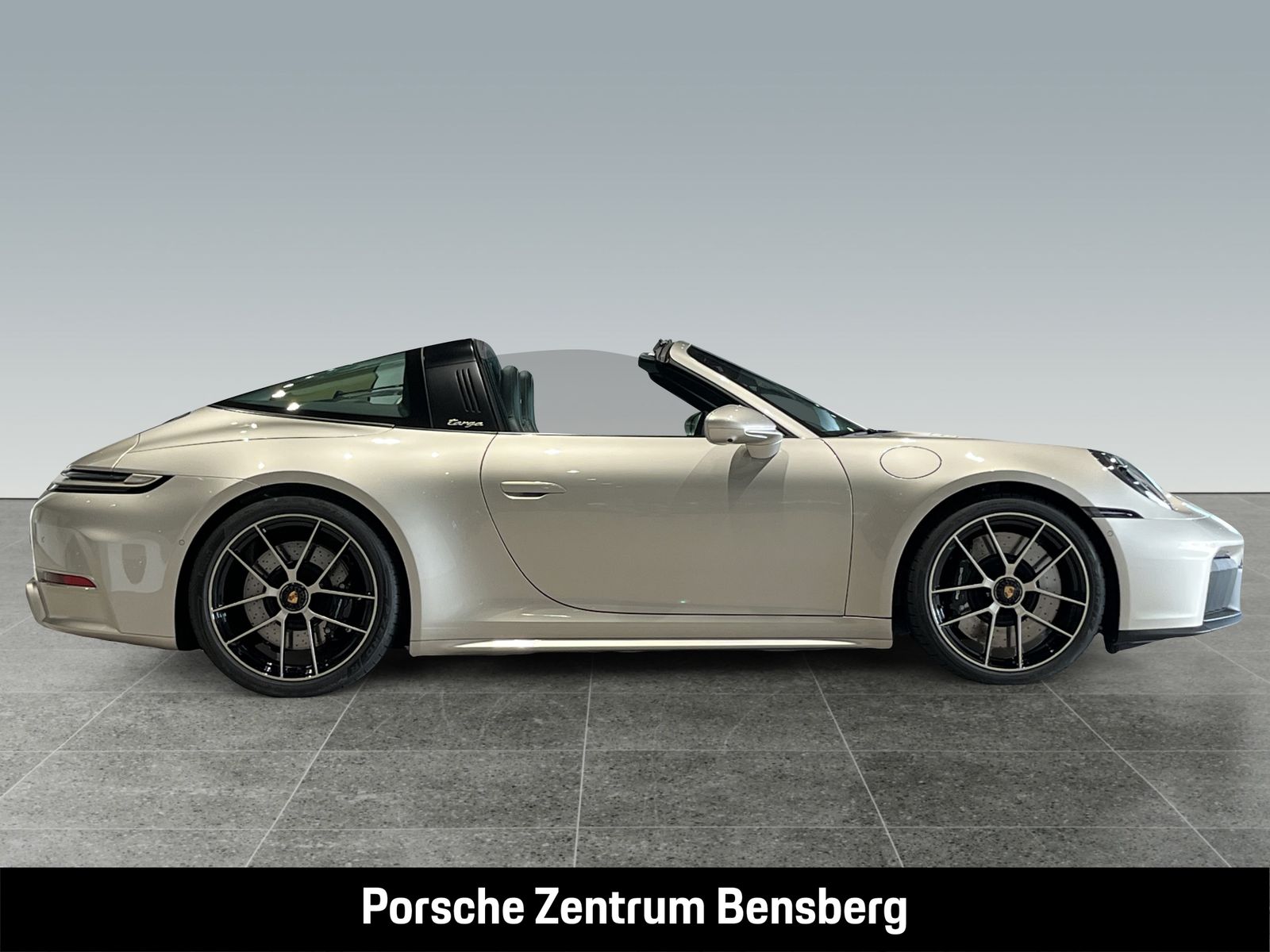 Porsche 911 Targa 4 GTS imagem 3