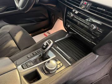 BMW X6 M50 - 12
