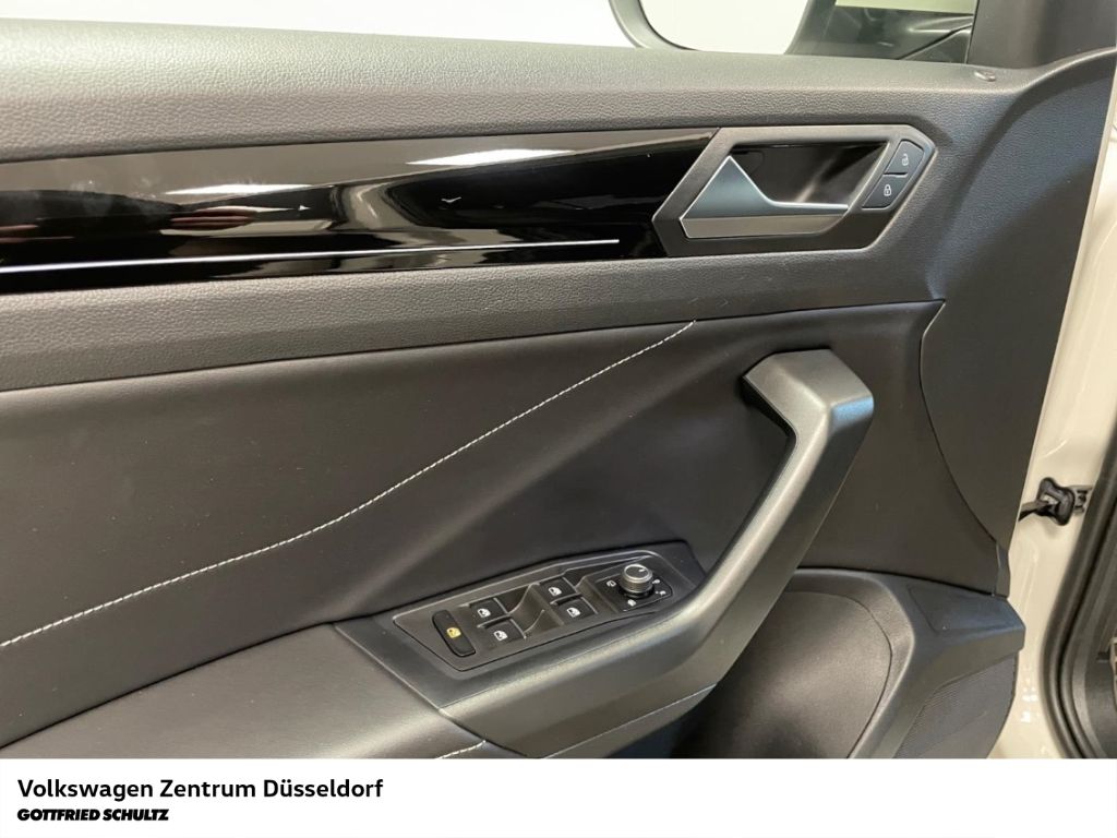 Volkswagen T-Roc - Bild 10