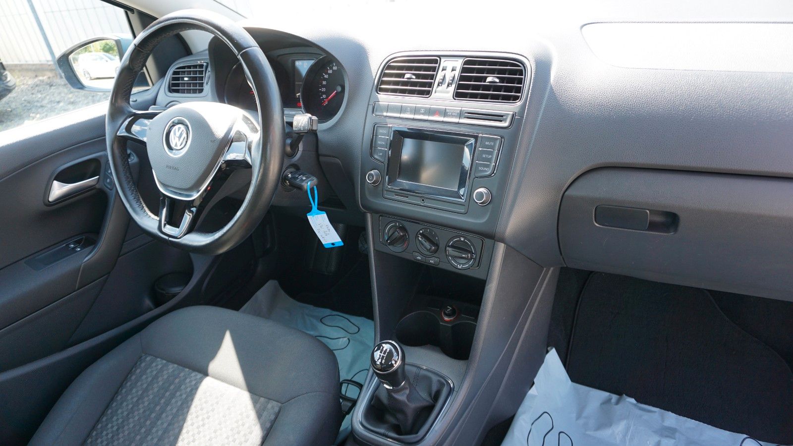 Fahrzeugabbildung Volkswagen Polo V Trendline BMT/Start-Stopp, Scheckheft