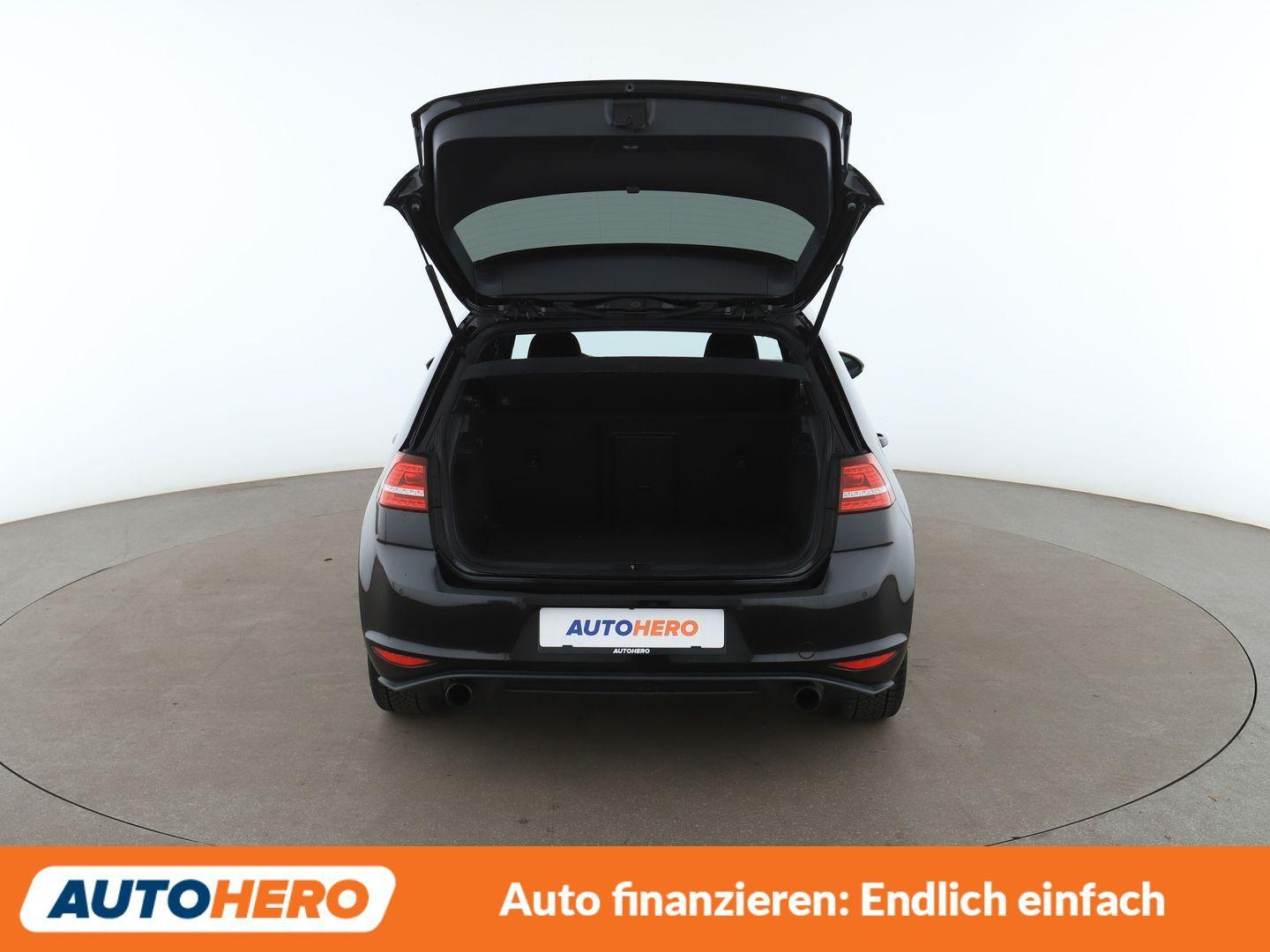 Volkswagen 2.0 TFSI GTI "Performance" BlueMotion Tech Aut.