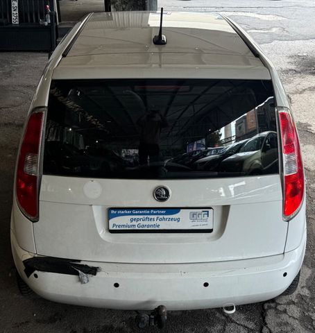 SKODA Roomster Roomster Praktik 1.6l*KLIMA*AHK*PDC*TÜV 02/2028* - Bild 11