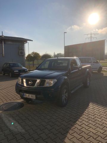 Nissan Navara D40 2.5 Diesel Pickup