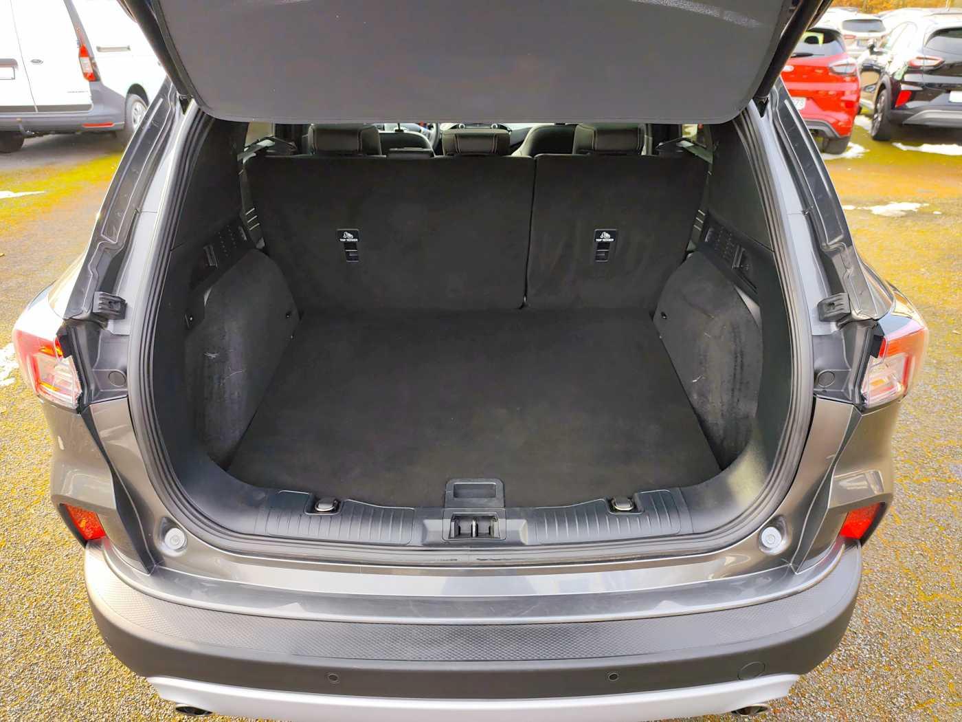 Ford Kuga 2.5 PHEV Titanium X LED  B&O Kamera HuD Pan