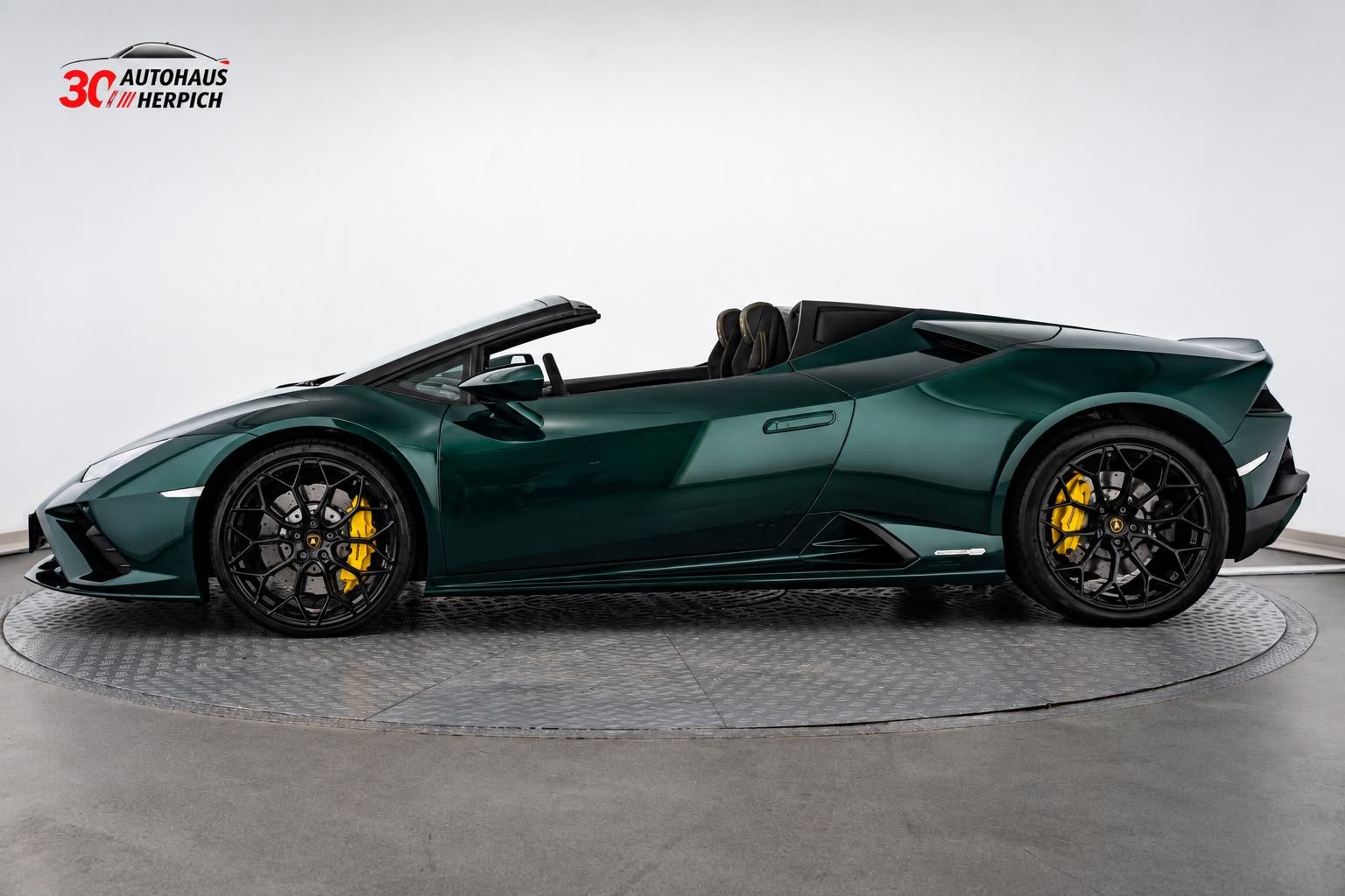 Lamborghini Huracán EVO RWD Spyder Verde Hydra Lift Sensonum foto 2