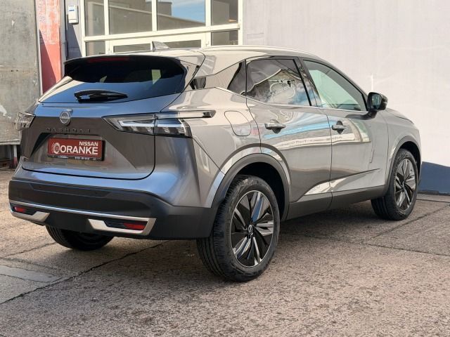 Fahrzeugabbildung Nissan Qashqai 1.3 DIG-T Xtronic Tekna PGD*Bose*MJ26