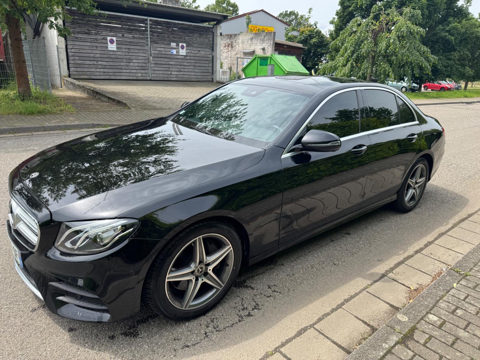 Mercedes-Benz E 220 d AMG Sport