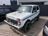 Lada TAIGA 4x4 WENIG-KM 50.TKM - Lada Taiga mit Benzin-Antrieb: Allradantrieb
