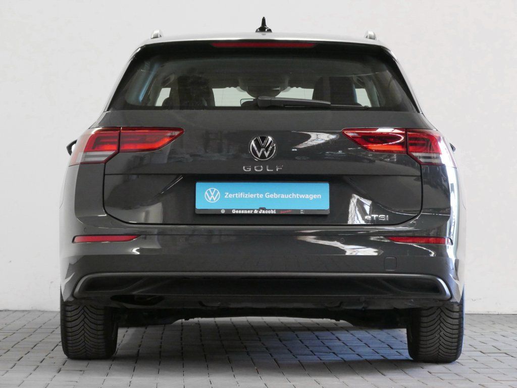 Fahrzeugabbildung Volkswagen Golf Variant 1.0 eTSI Life Keyless SHZ AppConnec