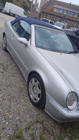 Mercedes-Benz Mercedes CLK 200 Kompressor - Mercedes-Benz CLK 200 aus 2001: Kompressor