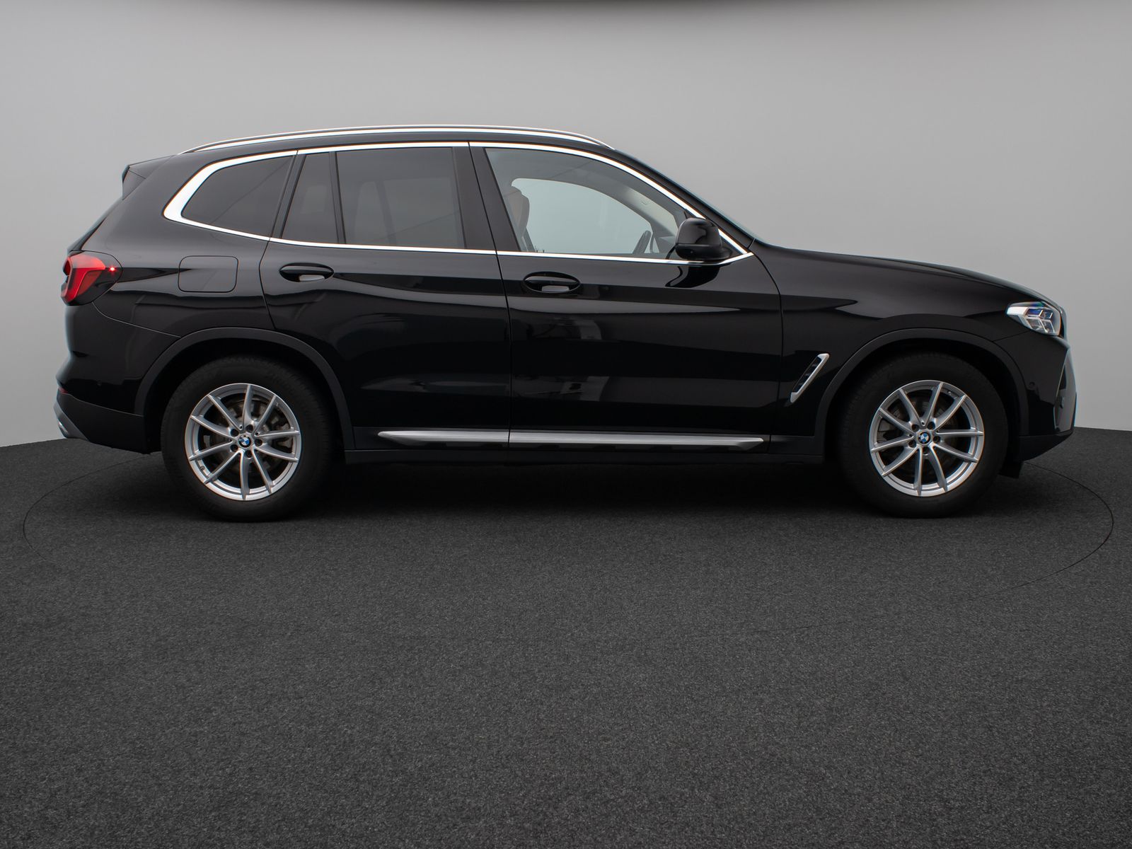 Fahrzeugabbildung BMW X3 xD20d Panoram 360°DAB HiFi Leder Sport 18Zoll