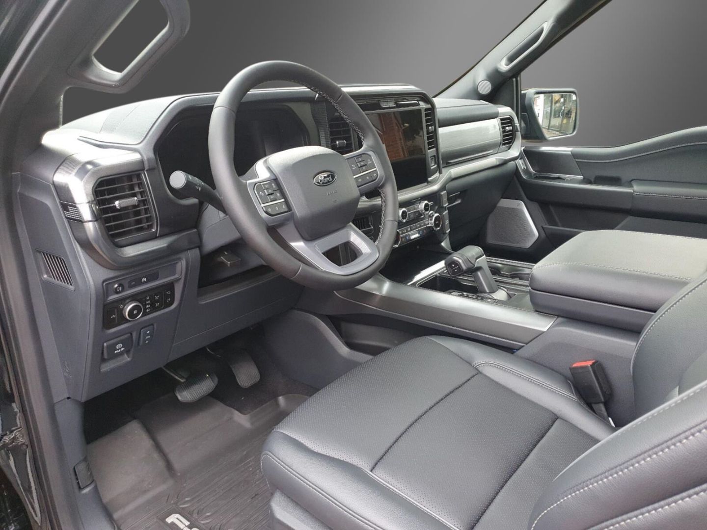 Fahrzeugabbildung Ford F 150 Lariat Black MY25 5,0-V8 4x4 SuperCrew-Vol