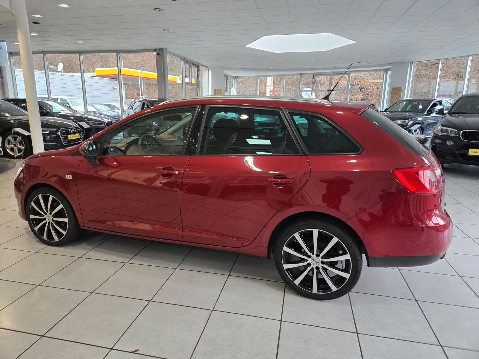 Fahrzeugabbildung SEAT Ibiza ST FR * AUTOMATIK *