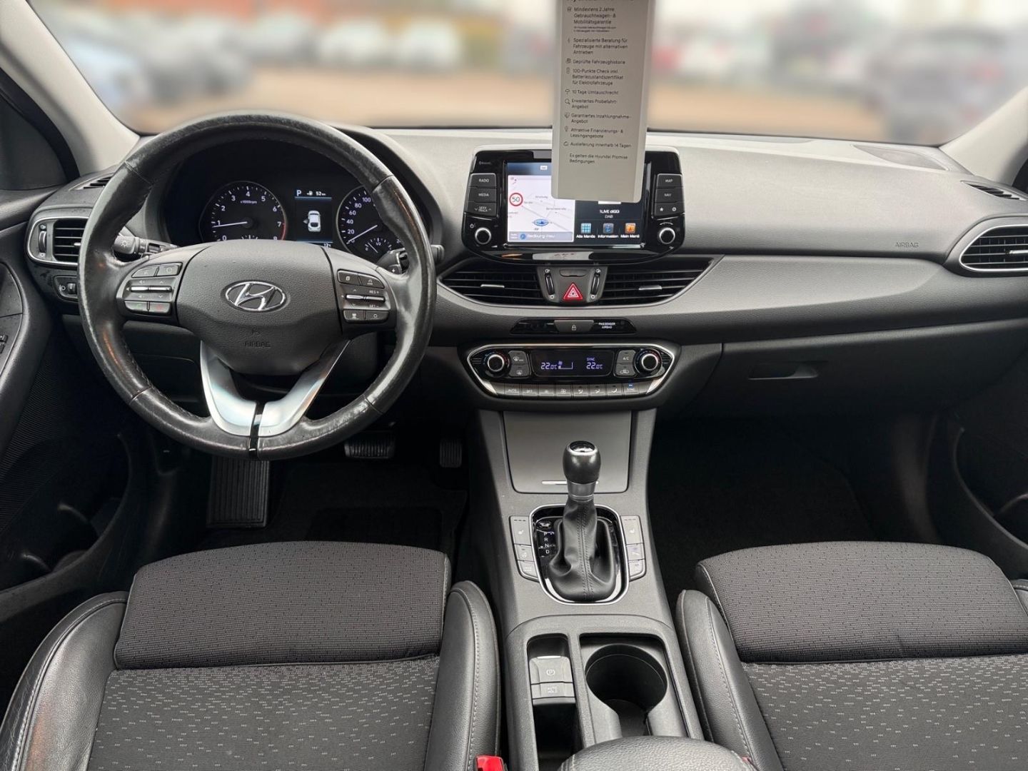 Fahrzeugabbildung Hyundai i30 1.4 T-GDI NEW FASTBACK PREMIUM+NAVI-P+LED+KL