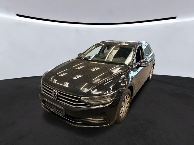 VW Passat Variant Business 2.0TDI DSG Navi AHK ACC