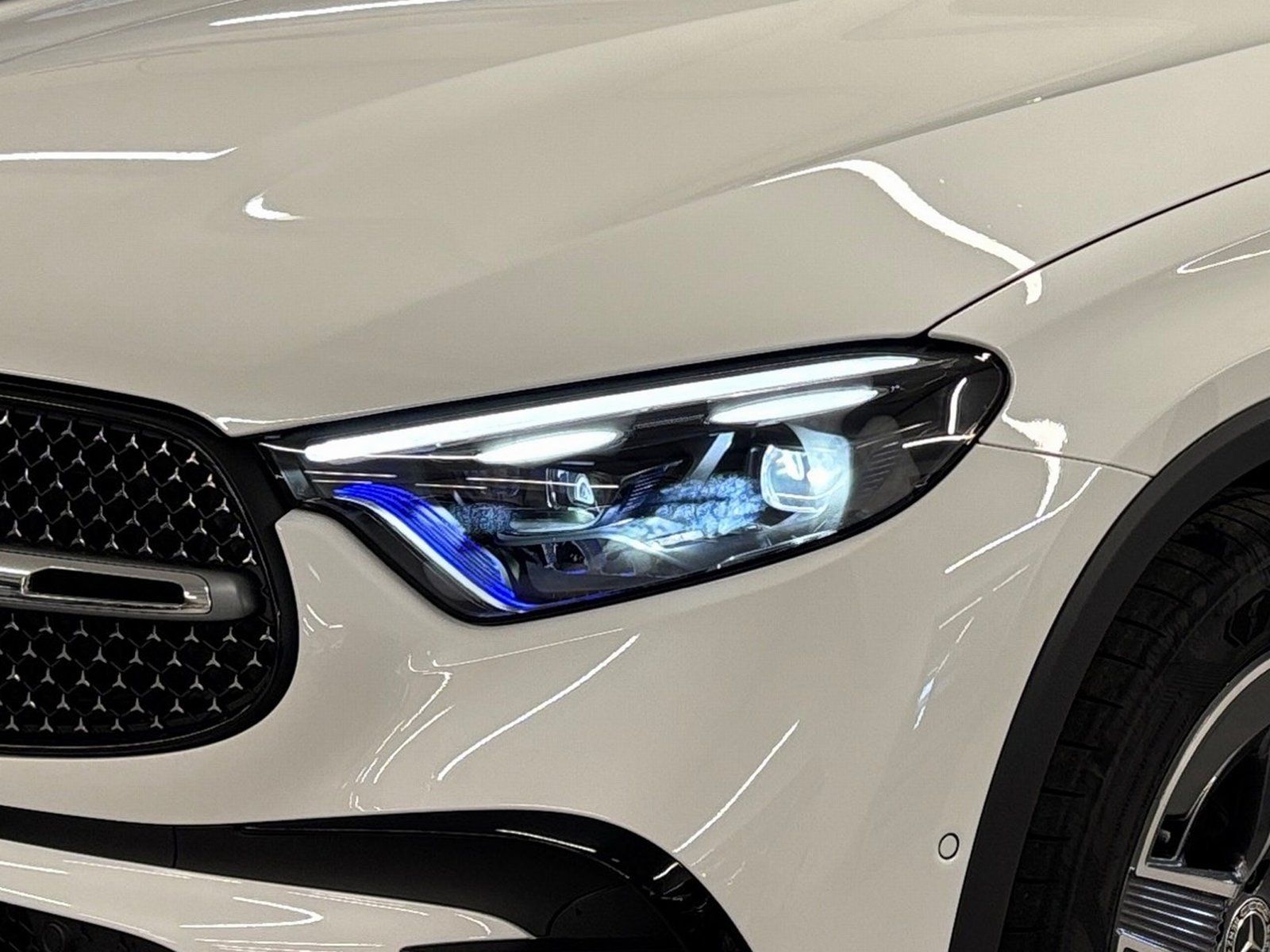 Fahrzeugabbildung Mercedes-Benz GLC 220 d 4M Plus*STDHZG*Pano*HUD*DIGITAL*360°*