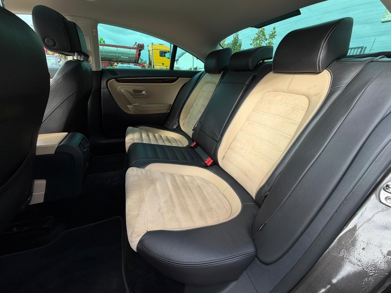 VOLKSWAGEN CC V6 3.6 299ch R-LINE 4MOTION BVA Sièges chauffants cuir Toit ouvrant Caméra de recul Historique présent