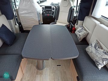 Fahrzeugabbildung Mooveo TEI 70DH Automatik, Sofort, Solar 200WP