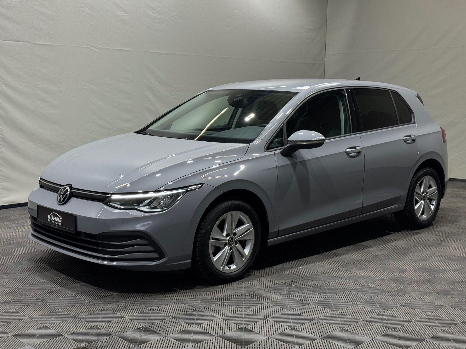 Volkswagen Golf Life 1.5 TSI | LED ACC NAVI DAB PDC SITZHZ