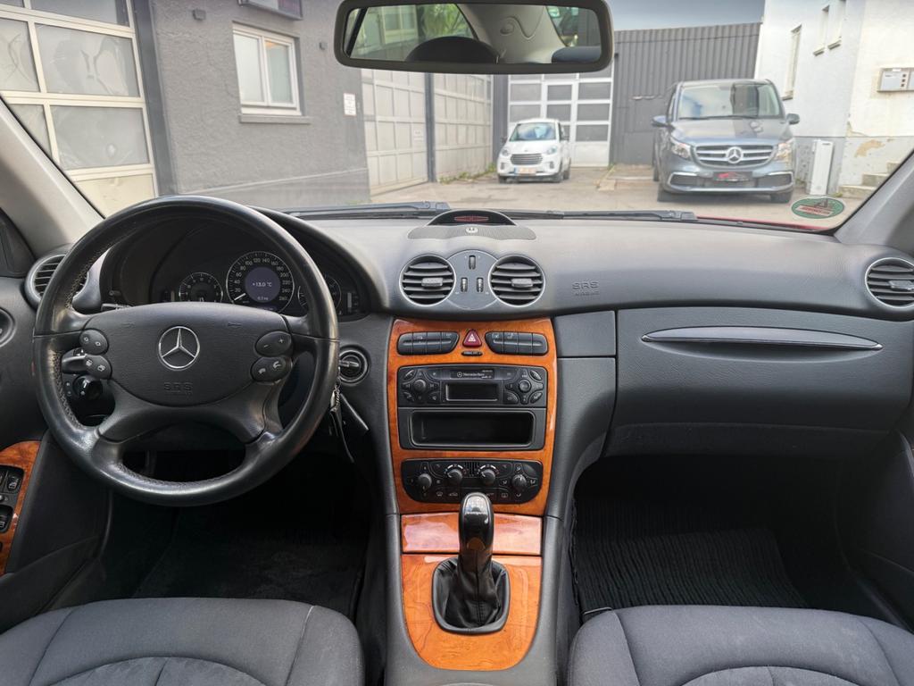 Mercedes-Benz CLK 240