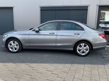 Bild 3 Mercedes-Benz C 200 CGI Automatik Navi PDC SHZ