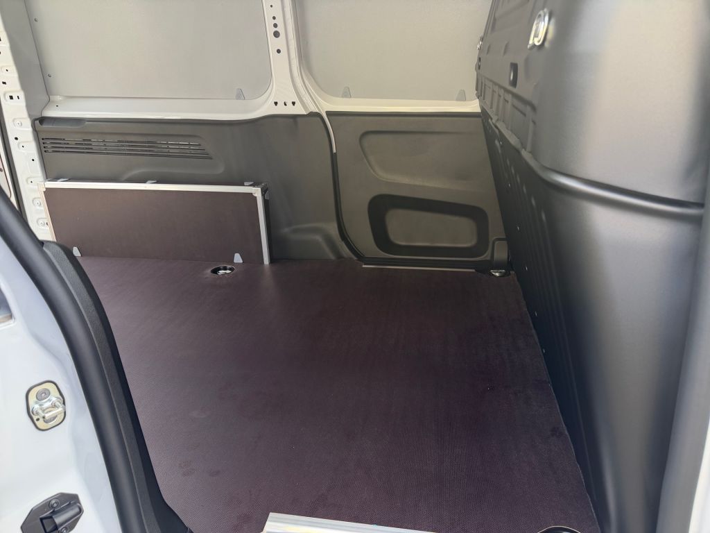 Fahrzeugabbildung Citroën Berlingo 1.5 Diesel 130 XL EHZ EAT8