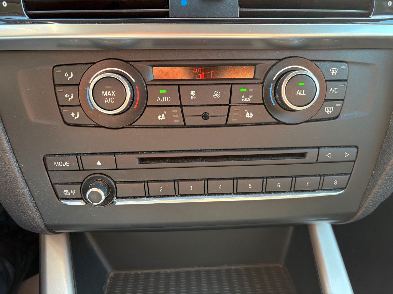 Fahrzeugabbildung BMW X3 xDrive20d Aut. Navi Xenon SPORTSITZE Leder PD