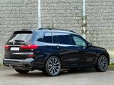 BMW X7 M50 i/HD-UP/PANO/LASER/360°/ACC/MASSG/BOWERS - BMW X7 M50 Gebrauchtwagen