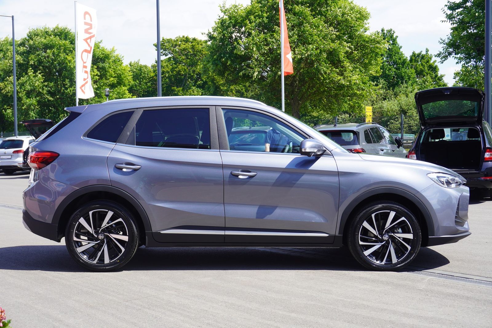 MG ZS