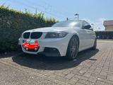 BMW E90 335xi - BMW 335: 335xi
